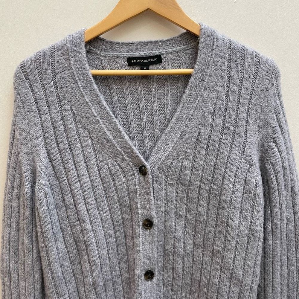 Banana Republic Womens M Mitzi Cropped Ribbed Cardigan Sweater Wool Alpaca Gray - Picture 2 of 10
